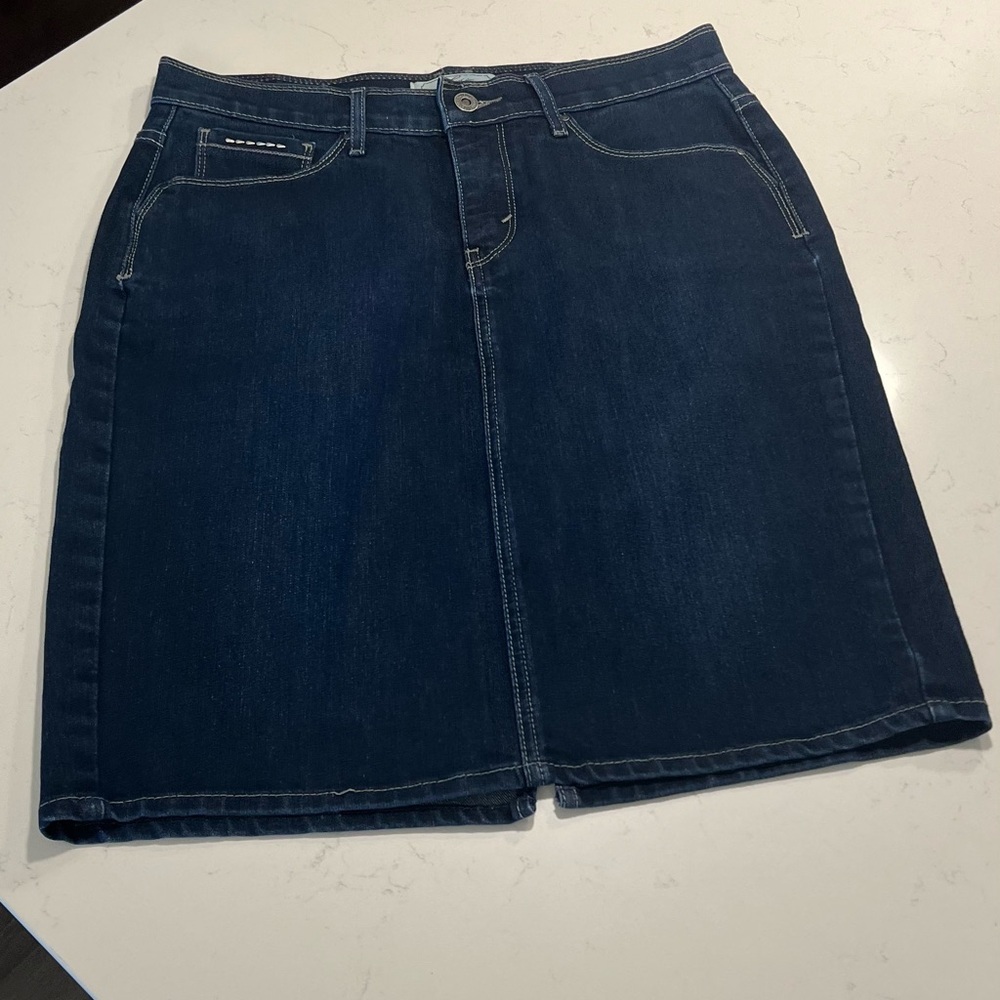 Levi's Blue Denim Skirt with Iconic Stitching size 10